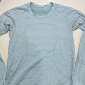 Lululemon long sleeve swiftly